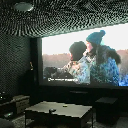 Familiale Salle Cinema Plage Centre Ville בית נופש *